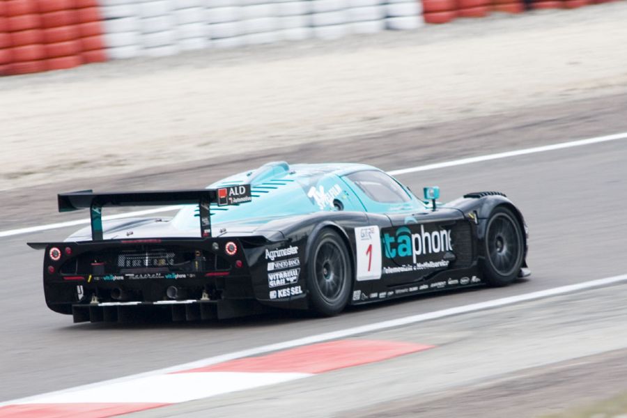 Vitaphone Racing Team's Maserati MC12 on track Vitaphone Racing Team's Maserati MC12 racing in FIA GT Championship